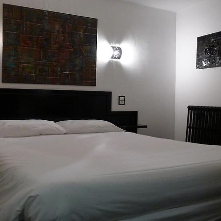 Hotel Le Coin Des Halles Cahors Kültér fotó